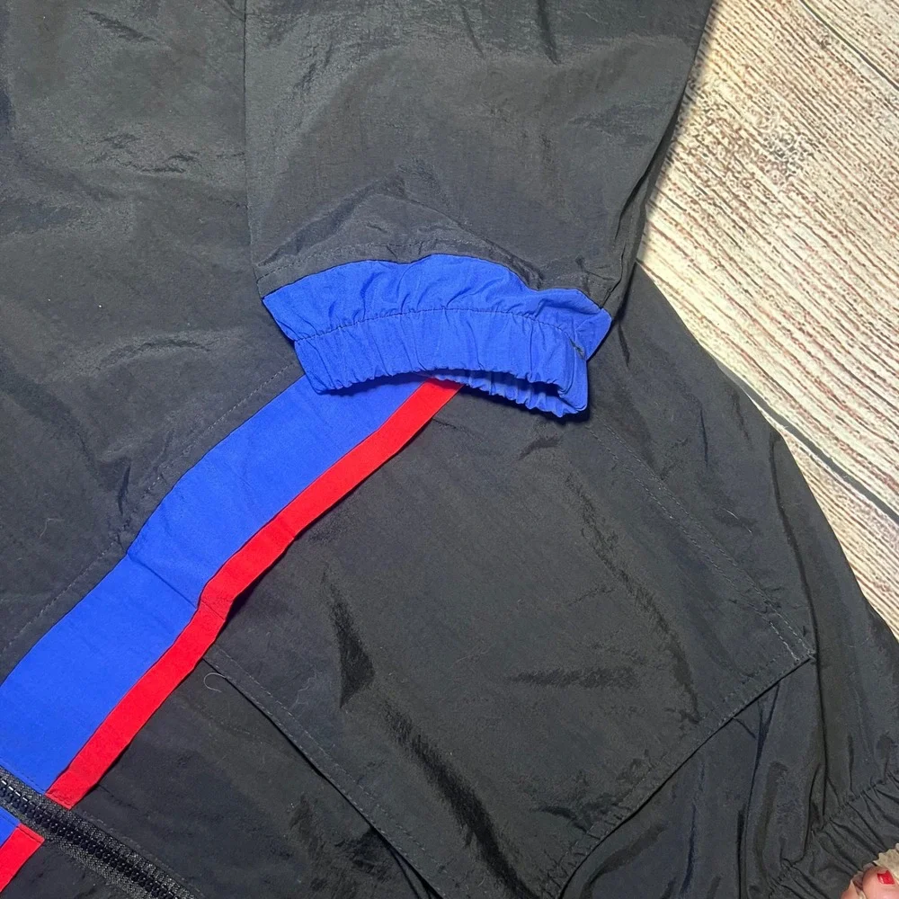 VTG Tri Mountain Killians Red Embroidered Black Nylon Jacket Mens XL Windbreaker